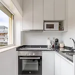 Seaside Urban Retreat - 5min To * Esposende