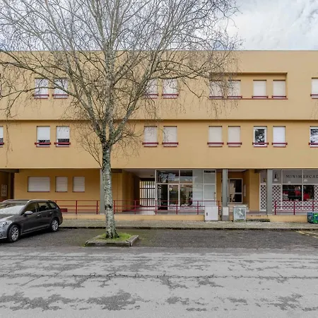 Seaside Urban Retreat - 5min To Apartment Esposende