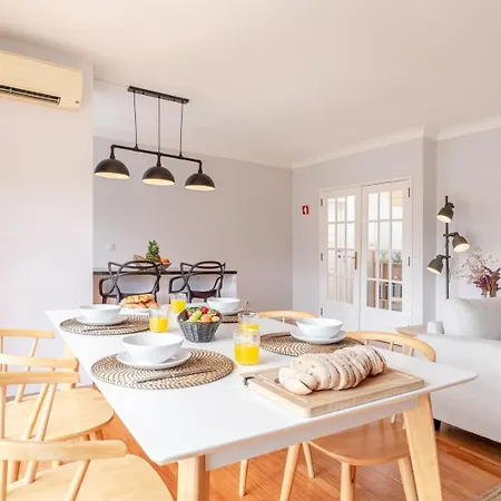 Apartment Seaside Urban Retreat - 5min To Esposende