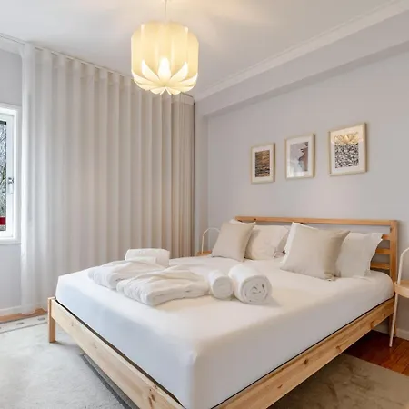 Seaside Urban Retreat - 5min To Esposende