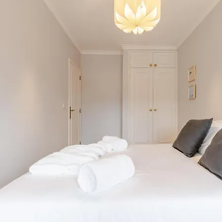 Apartment Seaside Urban Retreat - 5min To Esposende *