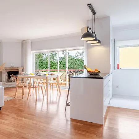 Apartment Seaside Urban Retreat - 5min To Esposende