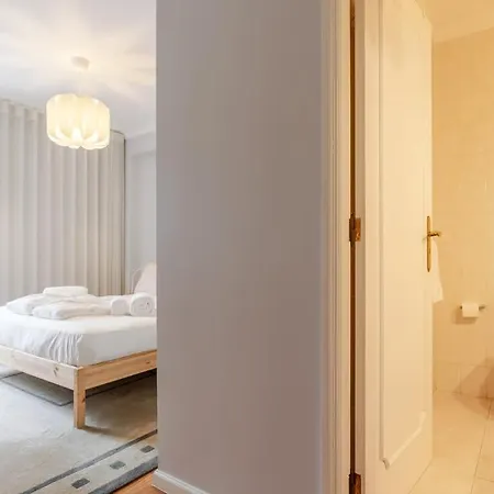 Seaside Urban Retreat - 5min To *