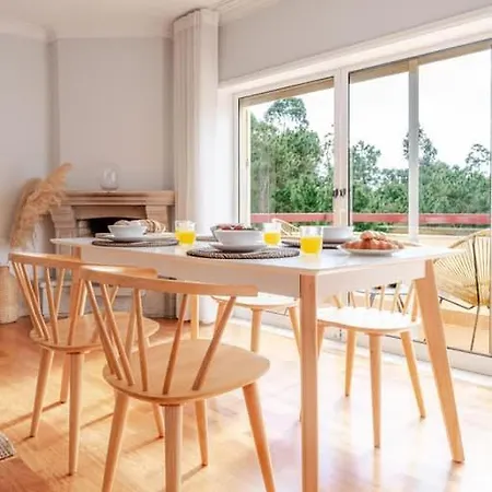 Seaside Urban Retreat - 5min To Apartament Esposende