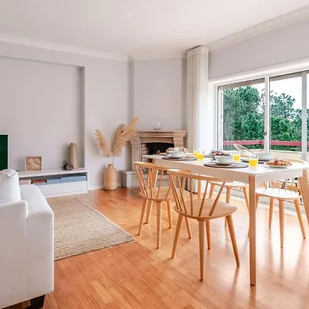 Seaside Urban Retreat - 5min To Apartament Esposende
