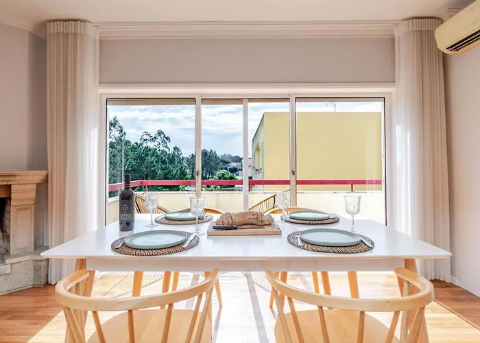 Seaside Urban Retreat - 5min To Apartamento *