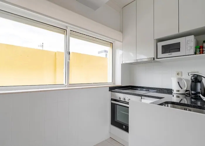 Seaside Urban Retreat - 5min To * Esposende