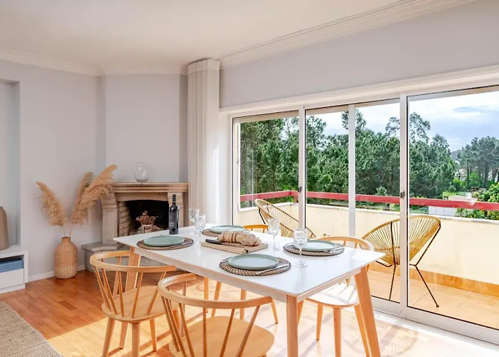 Apartment Seaside Urban Retreat - 5min To