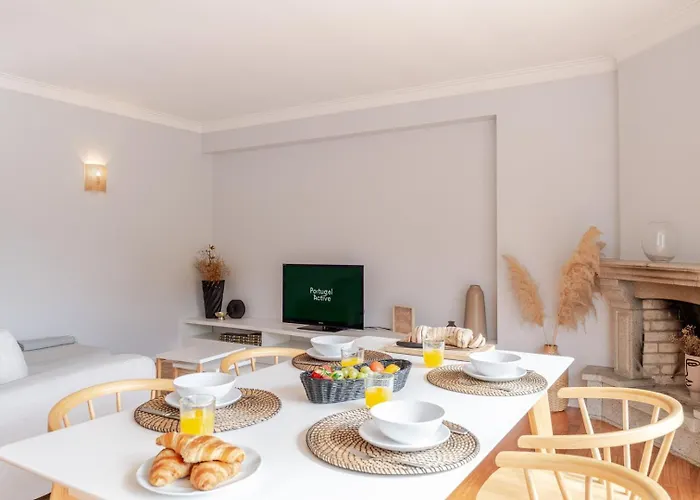 Apartment Seaside Urban Retreat - 5min To