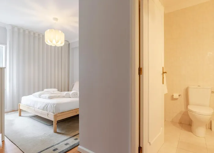 Seaside Urban Retreat - 5min To