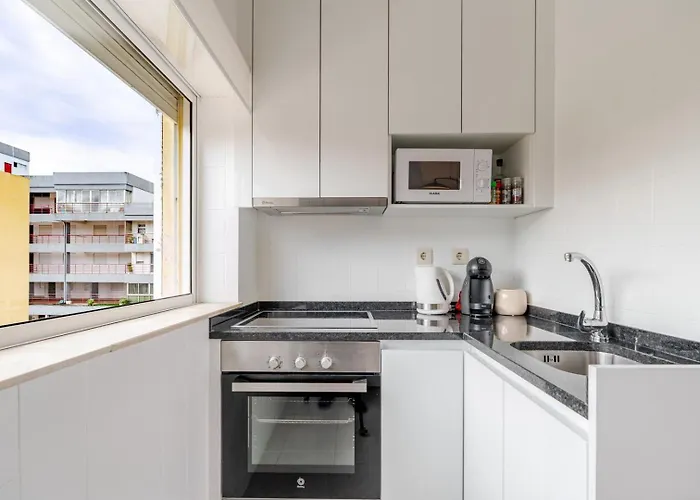 Seaside Urban Retreat - 5min To * Esposende